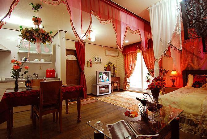 Mir Pension Капьон Екстер'єр фото